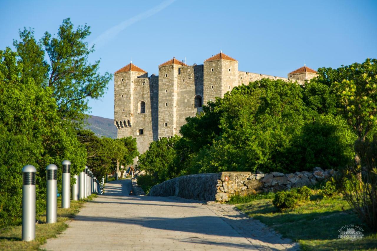 Lucis Lägenhet Senj  Exteriör bild